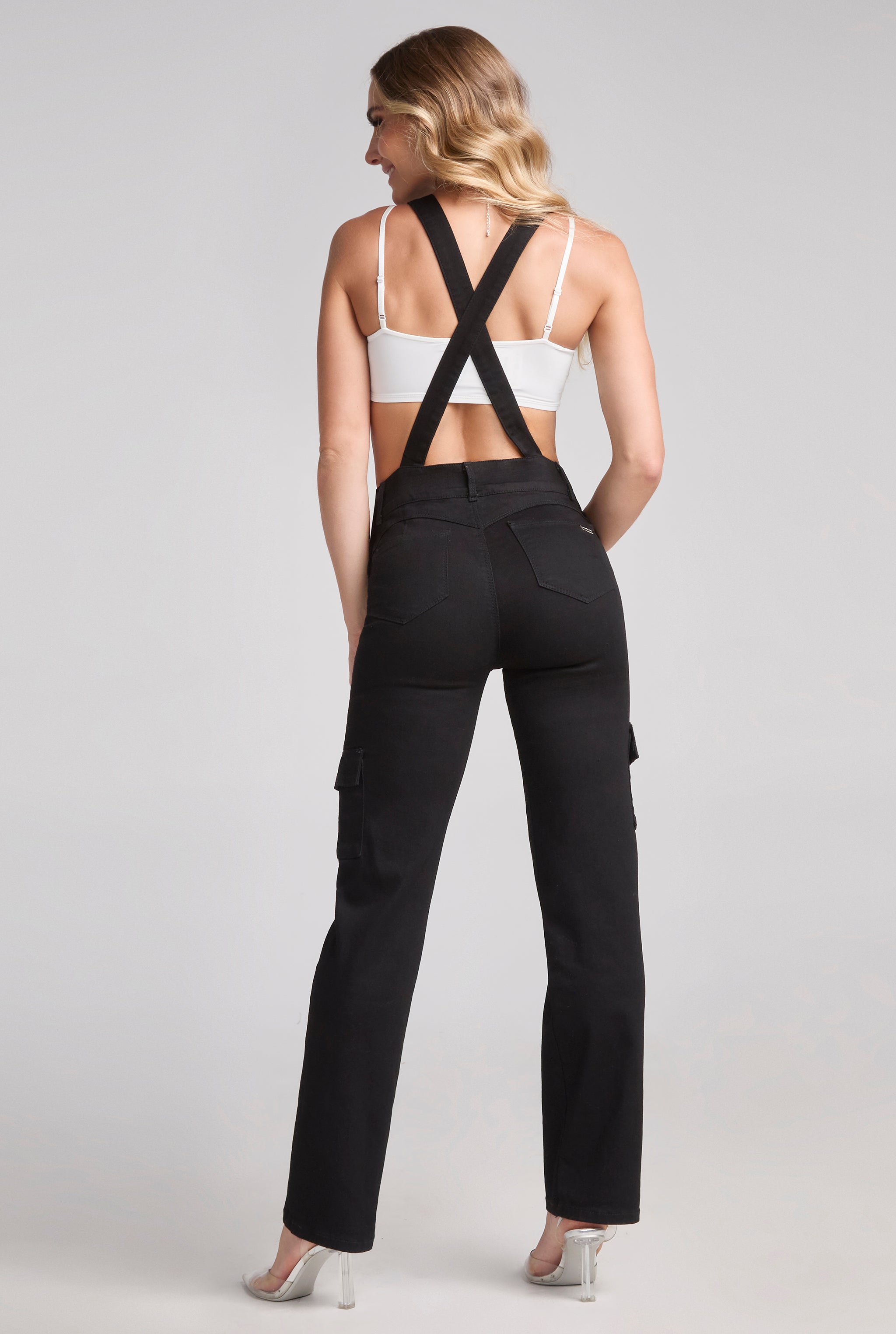 OVEROL DE MEZCLILLA CORTE RECTO TECNOLOGÍA PUSH UP 9818NGRO