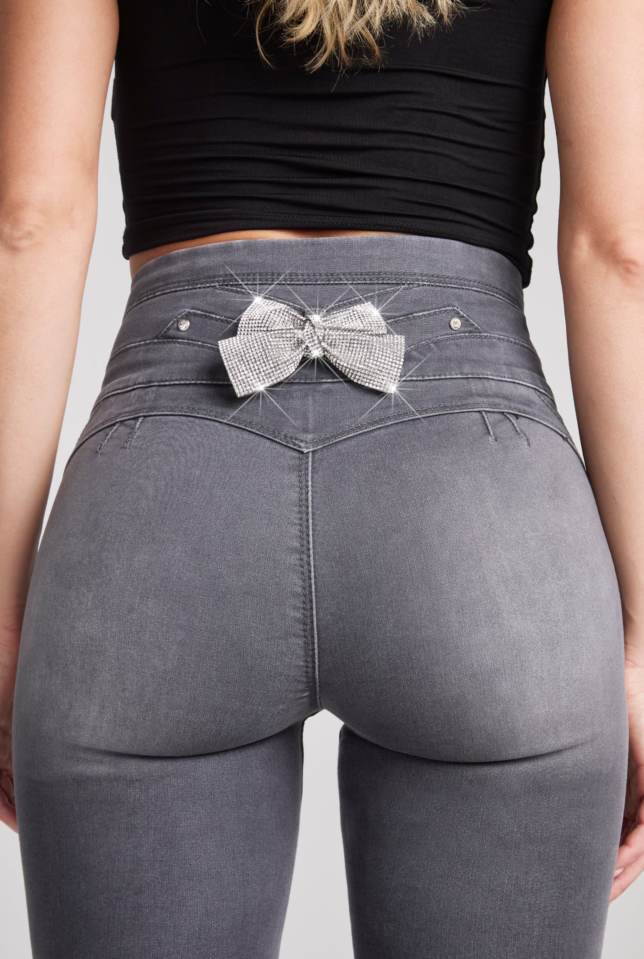 JEANS SÚPER SKINNY CINTURA ALTA TECNOLOGÍA BUENÍSSIMA 9778GRIS