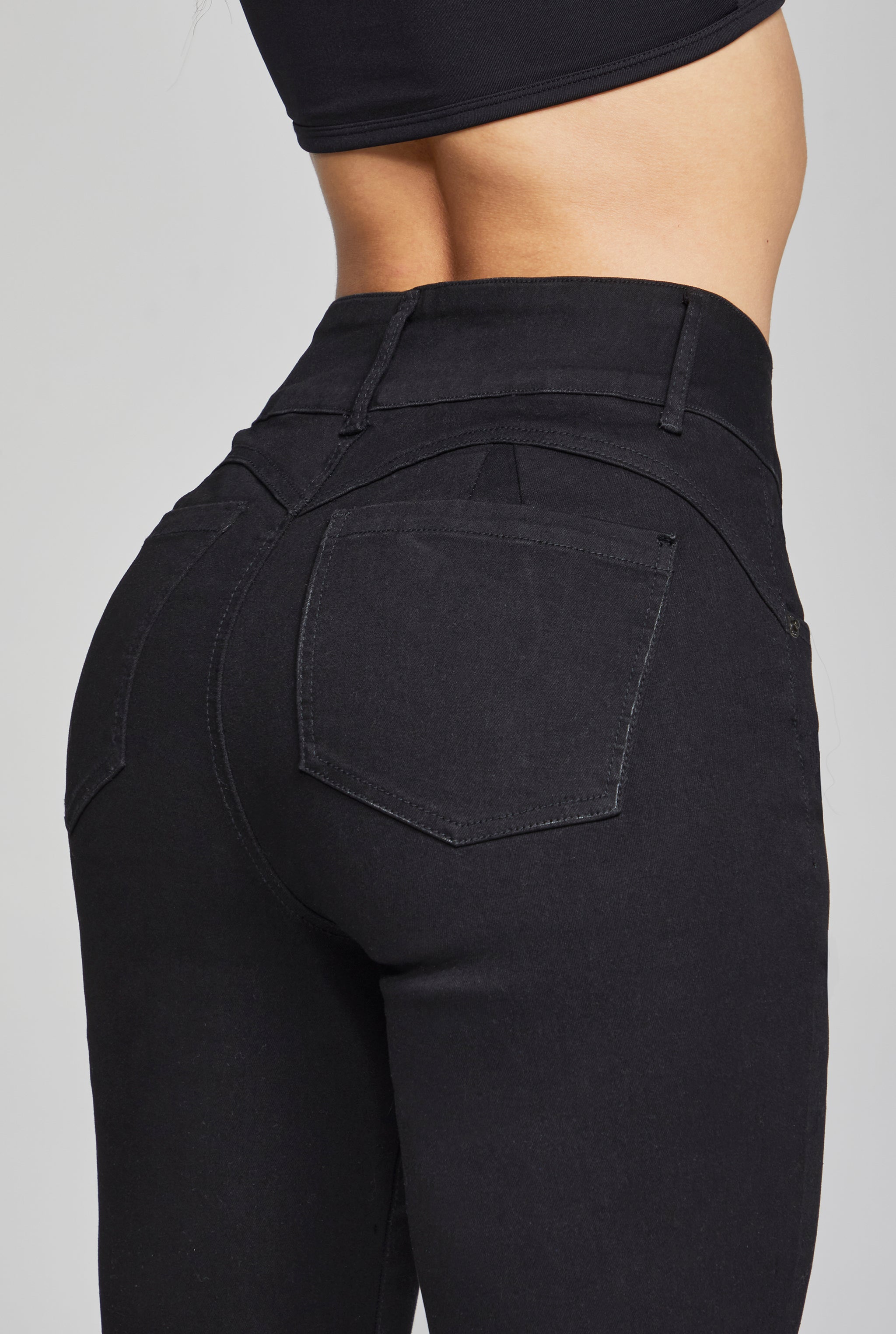 JEANS SÚPER SKINNY CINTURA MEDIA TECNOLOGÍA PUSH UP 1170NGRO