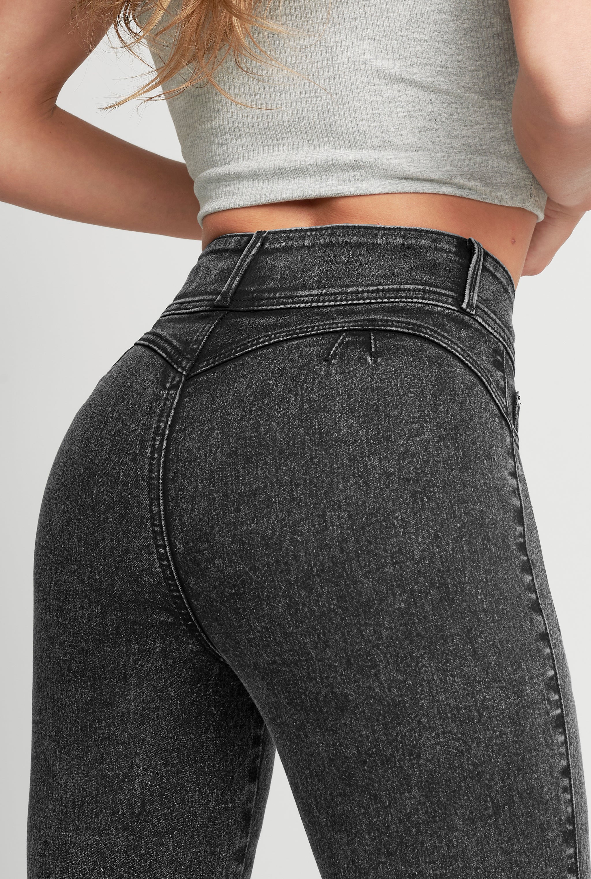 JEANS SÚPER SKINNY CINTURA ALTA PUSH UP 0118GRIS