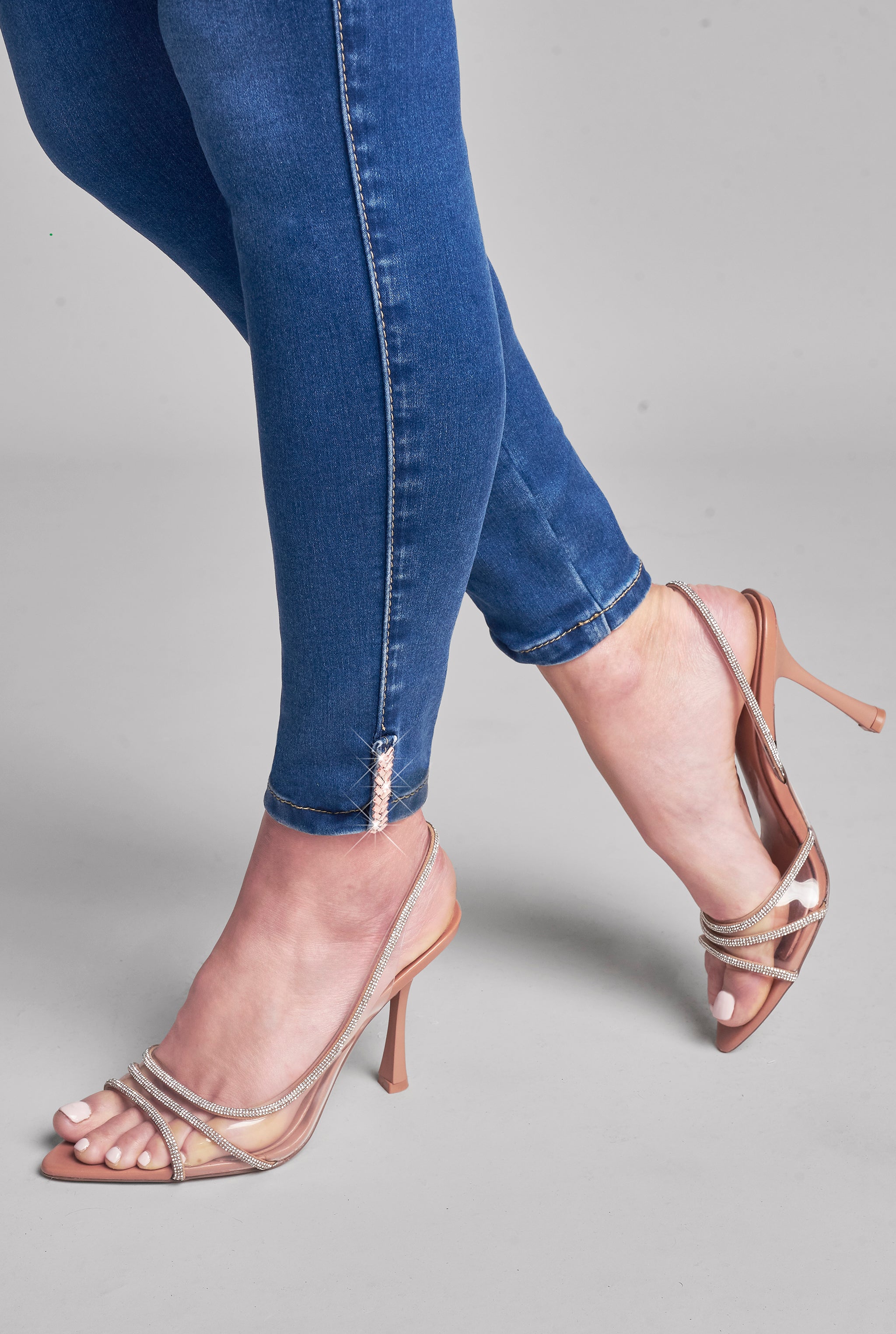 JEANS SÚPER SKINNY CINTURA ALTA STONE OBSCURO 9591STMO