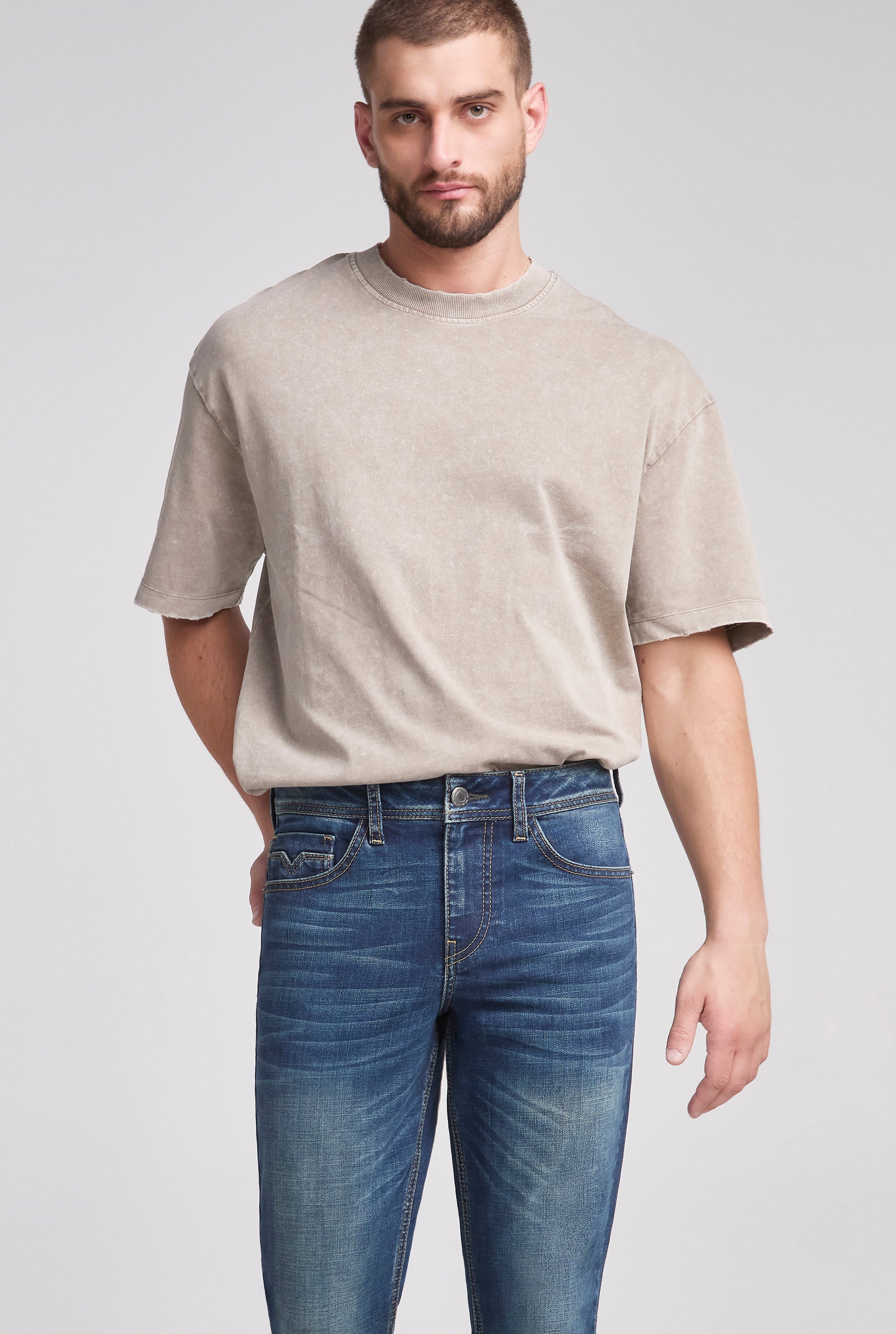 JEANS PARA HOMBRE CORTE SKINNY COLOR AZUL OBSCURO 7043AZOB