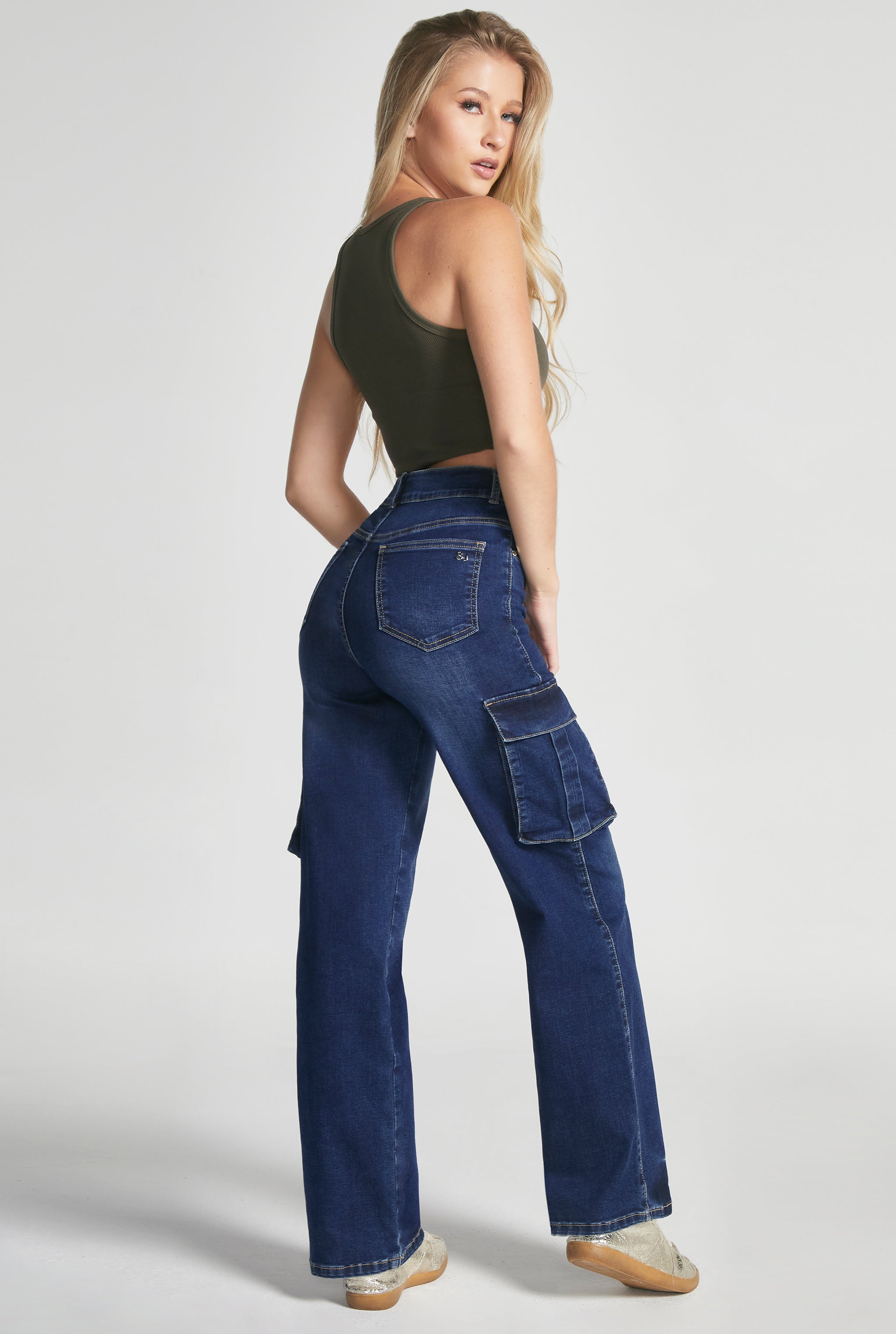 JEANS CARGO CINTURA SÚPER ALTA 0092STOB