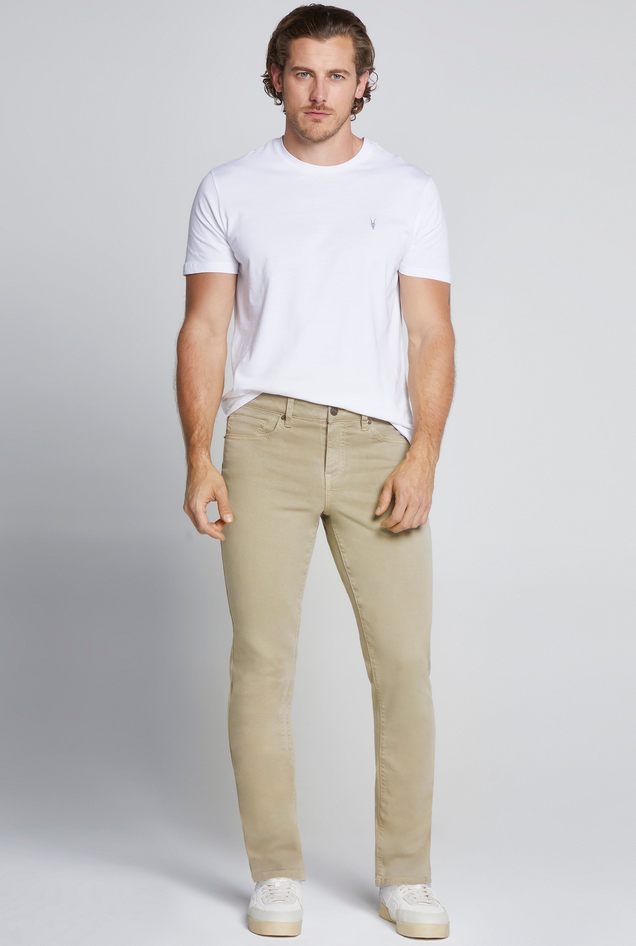JEANS PARA HOMBRE CORTE SLIM COLOR KHAKI 7097KAKI