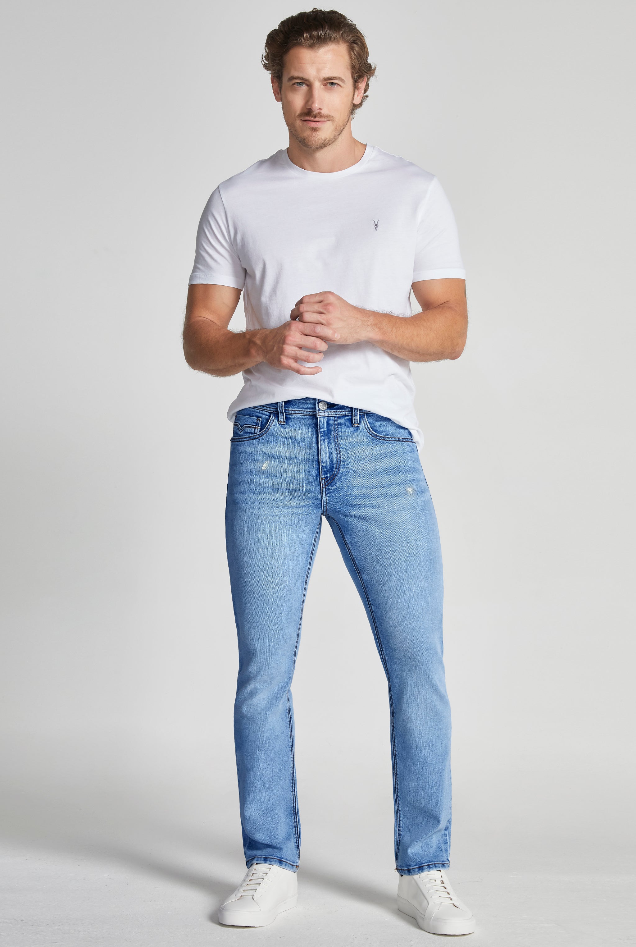 JEANS PARA HOMBRE CINTURA REGULAR CORTE SLIM 7046STME
