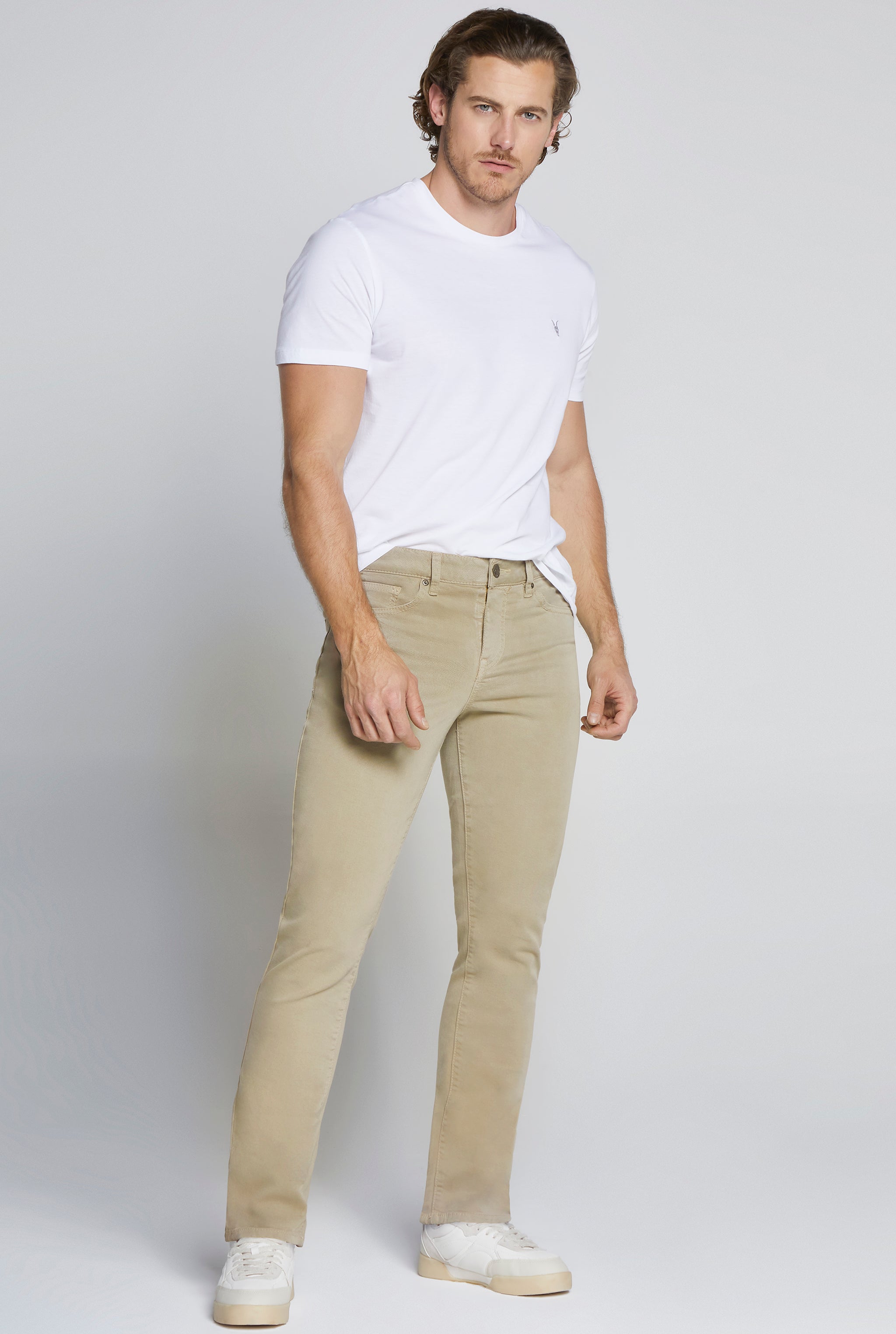 JEANS PARA HOMBRE CORTE SLIM COLOR KHAKI 7097KAKI