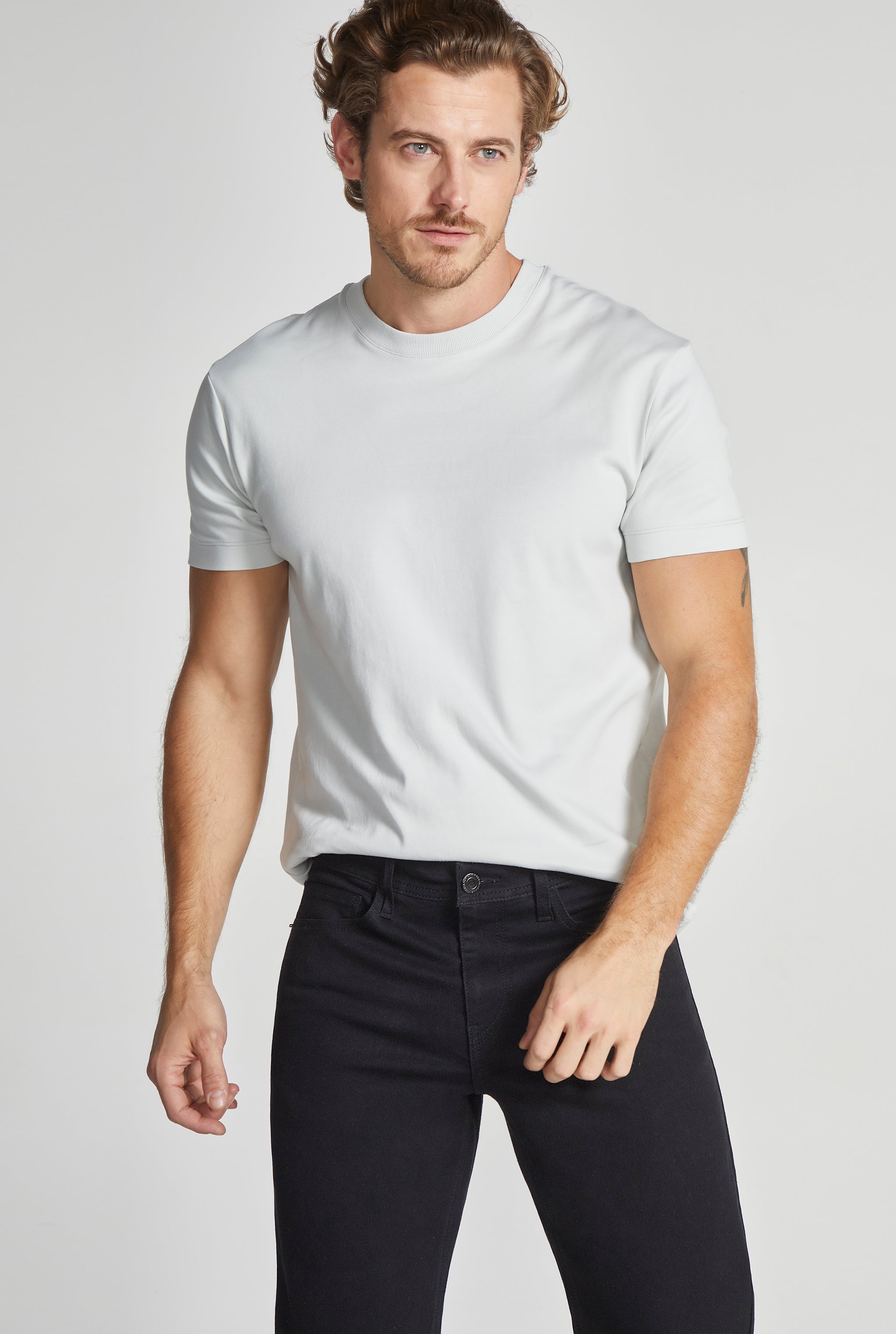 JEANS PARA HOMBRE CINTURA REGULAR SKINNY 7084NGRO