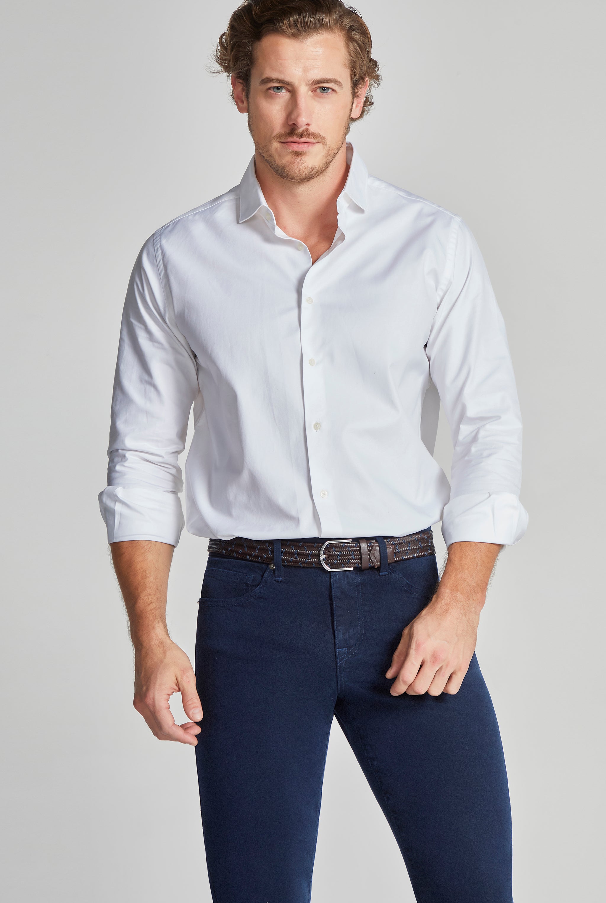 JEANS PARA HOMBRE CINTURA REGULAR CORTE SLIM COLOR NAVI 7097MARI