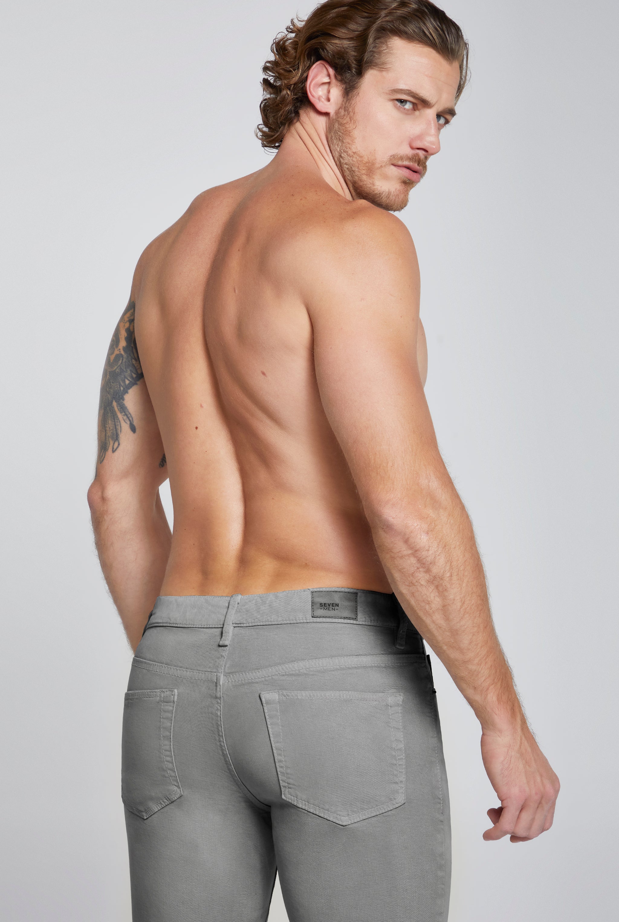 JEANS PARA HOMBRE CORTE SLIM COLOR GRIS 7097GRIS