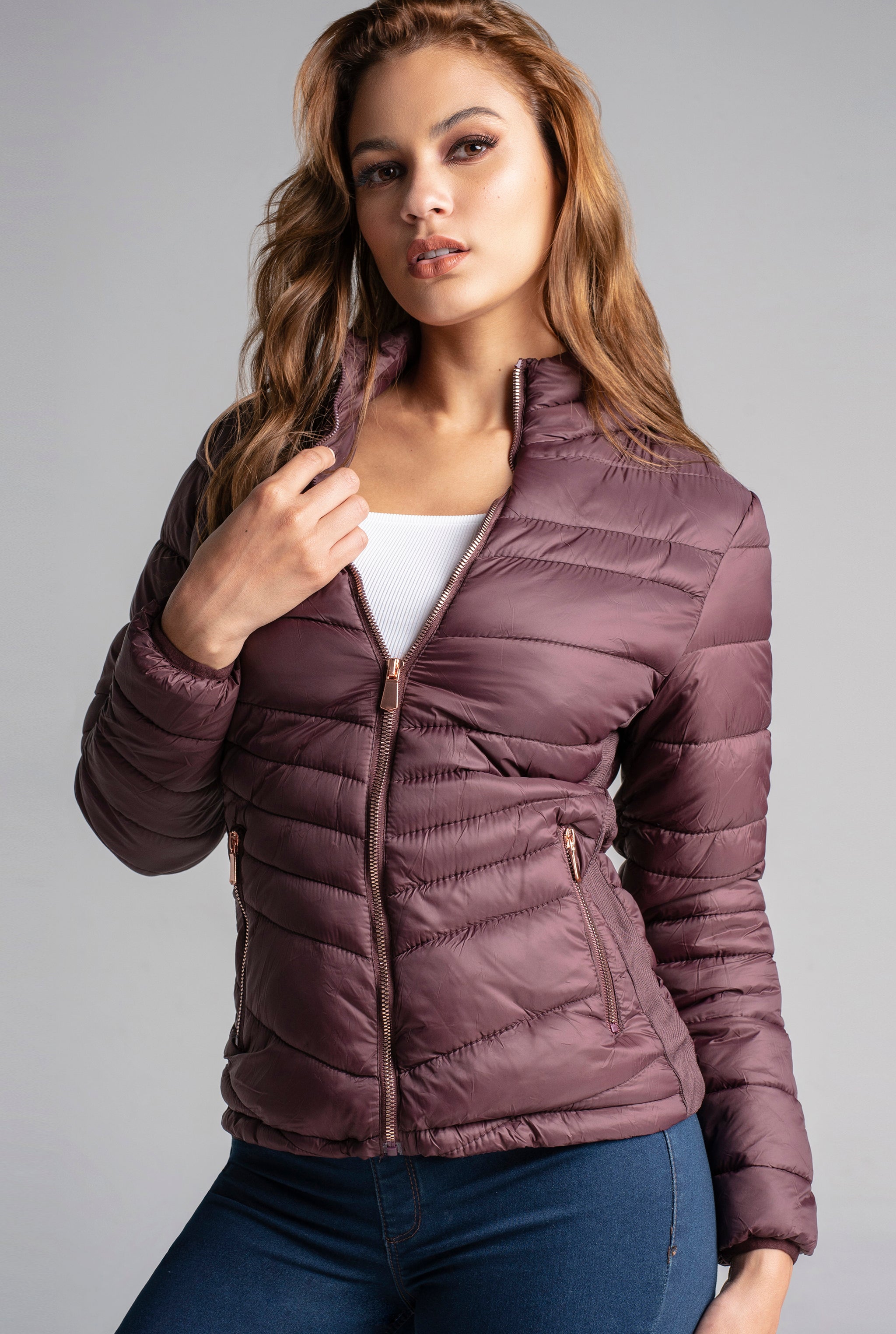 CHAMARRA LIGERA CON INTERIOR POLAR 9465VINO