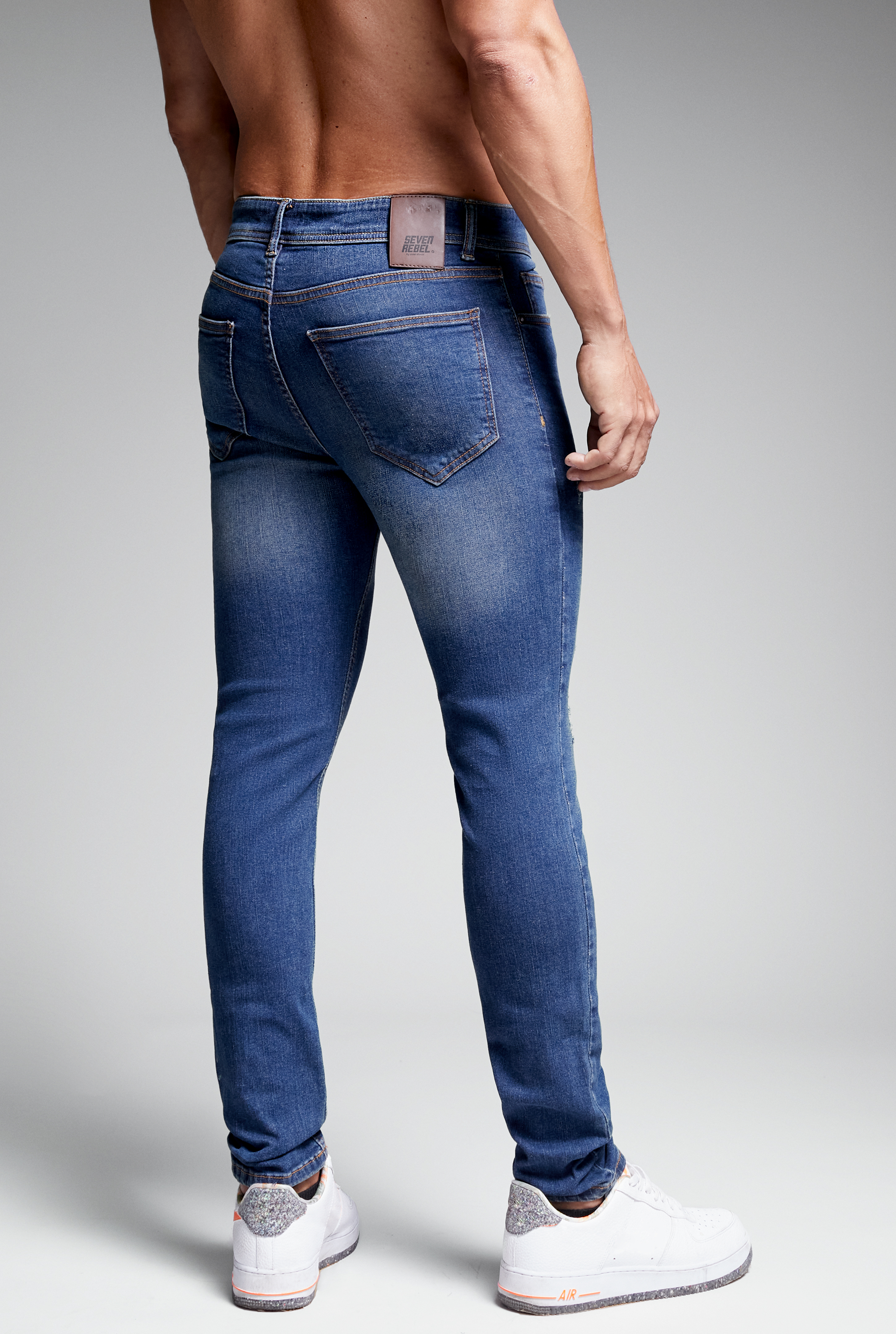 JEANS PARA HOMBRE CORTE SÚPER SKINNY VINTAGE 7047VINT
