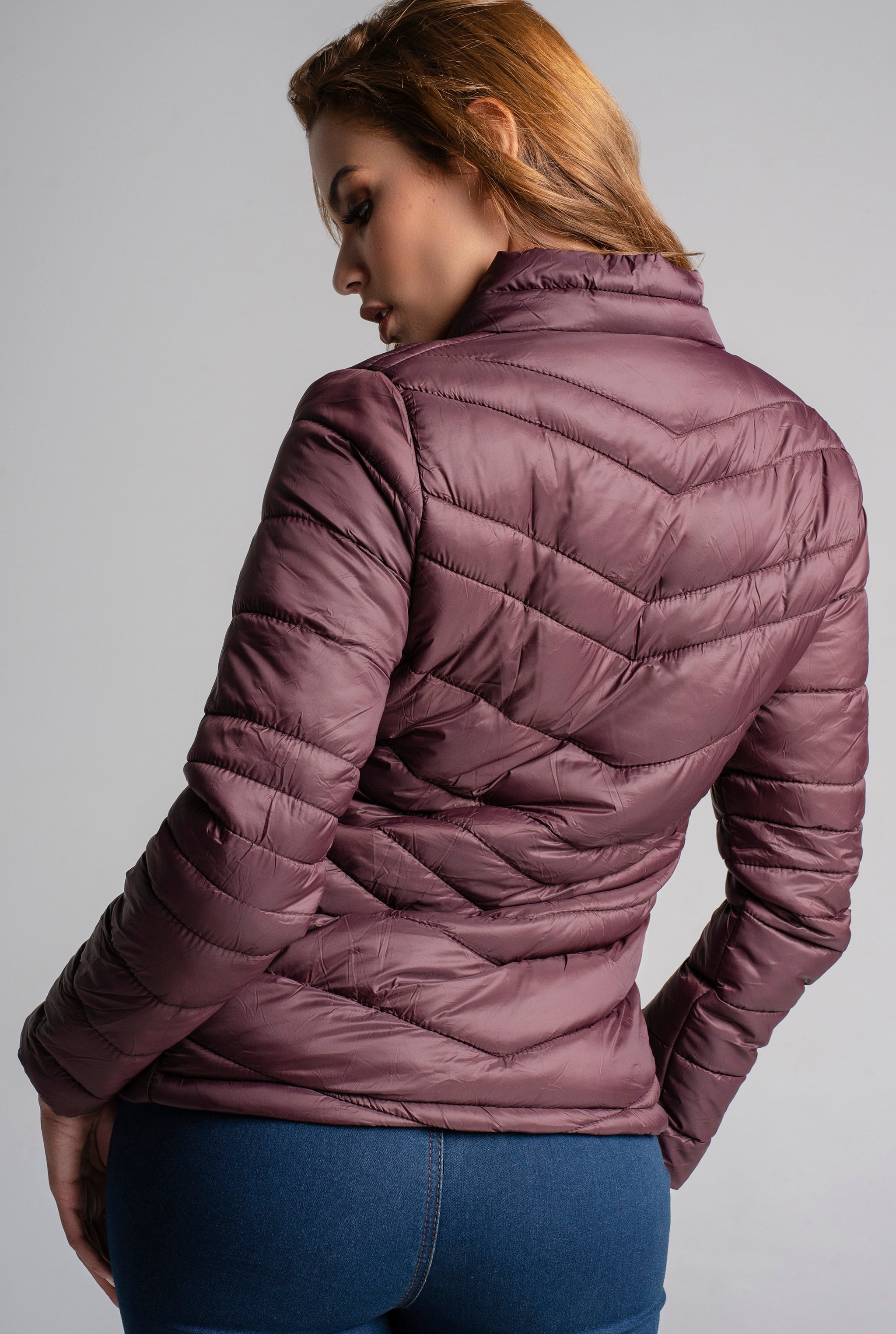 CHAMARRA LIGERA CON INTERIOR POLAR 9465VINO