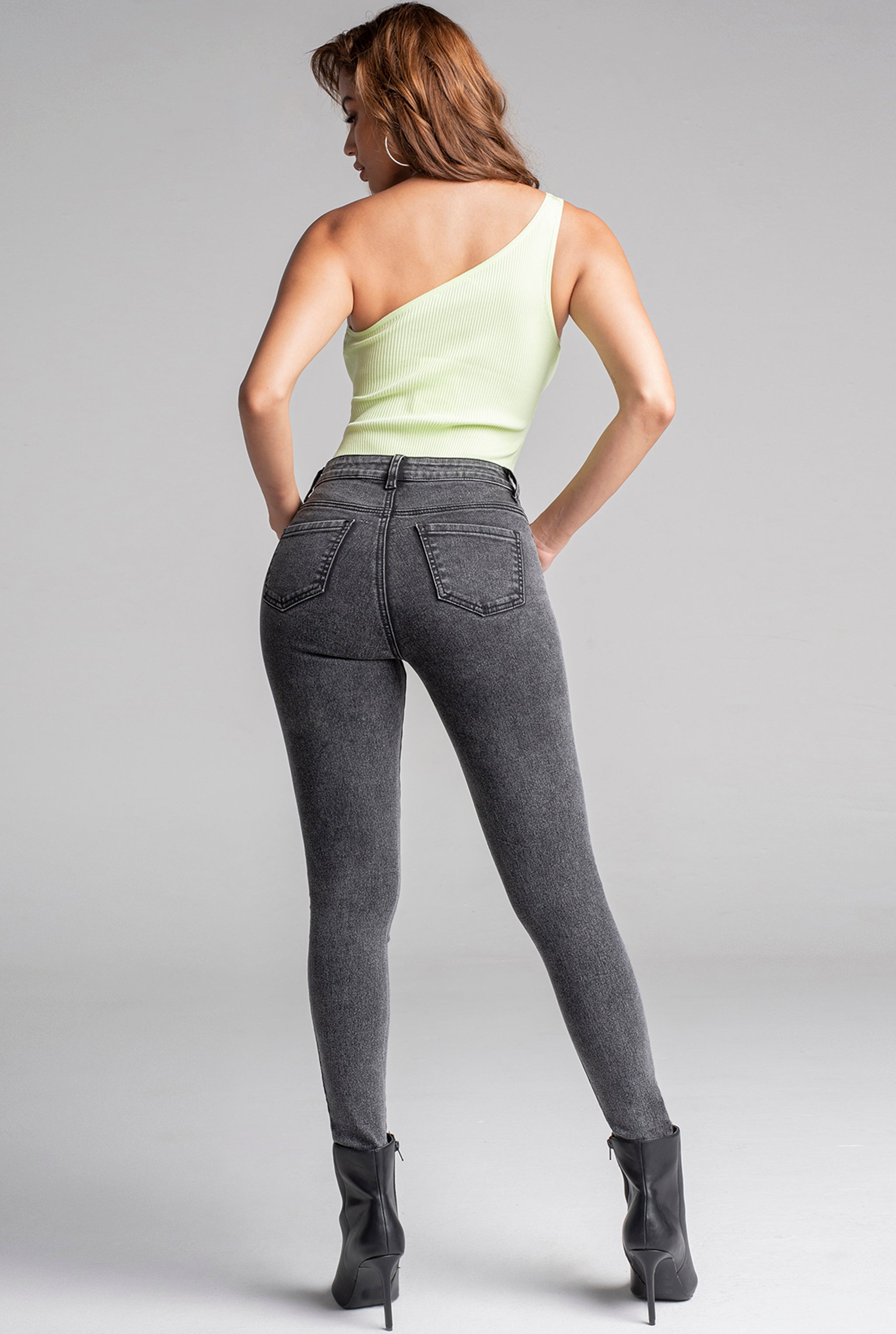 JEANS SÚPER SKINNY CINTURA MEDIA 7032GRIS