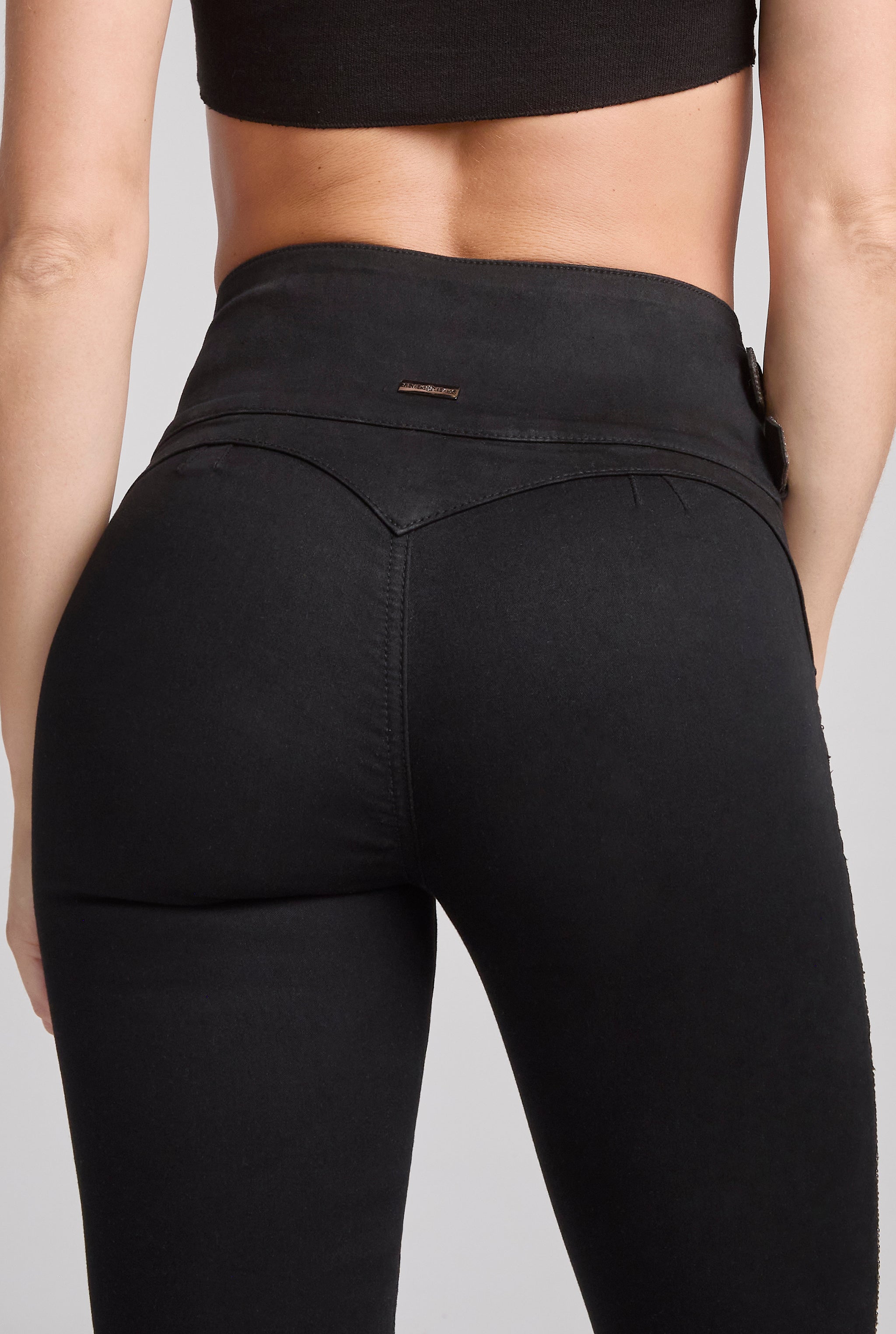 JEANS SÚPER SKINNY TOBILLERO CINTURA ALTA TECNOLOGÍA BUENÍSSIMA 9792NGRO