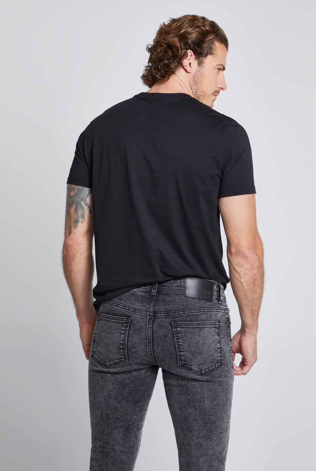 JEANS PARA HOMBRE CINTURA REGULAR CORTE SUPER SKINNY COLOR GRIS OBSCURO 7053GRIS (7416182112393)