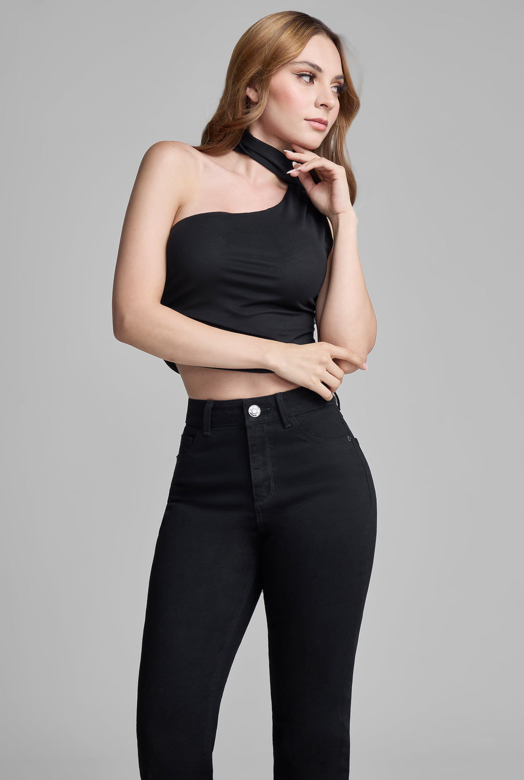 JEANS RECTO 0075NGRO