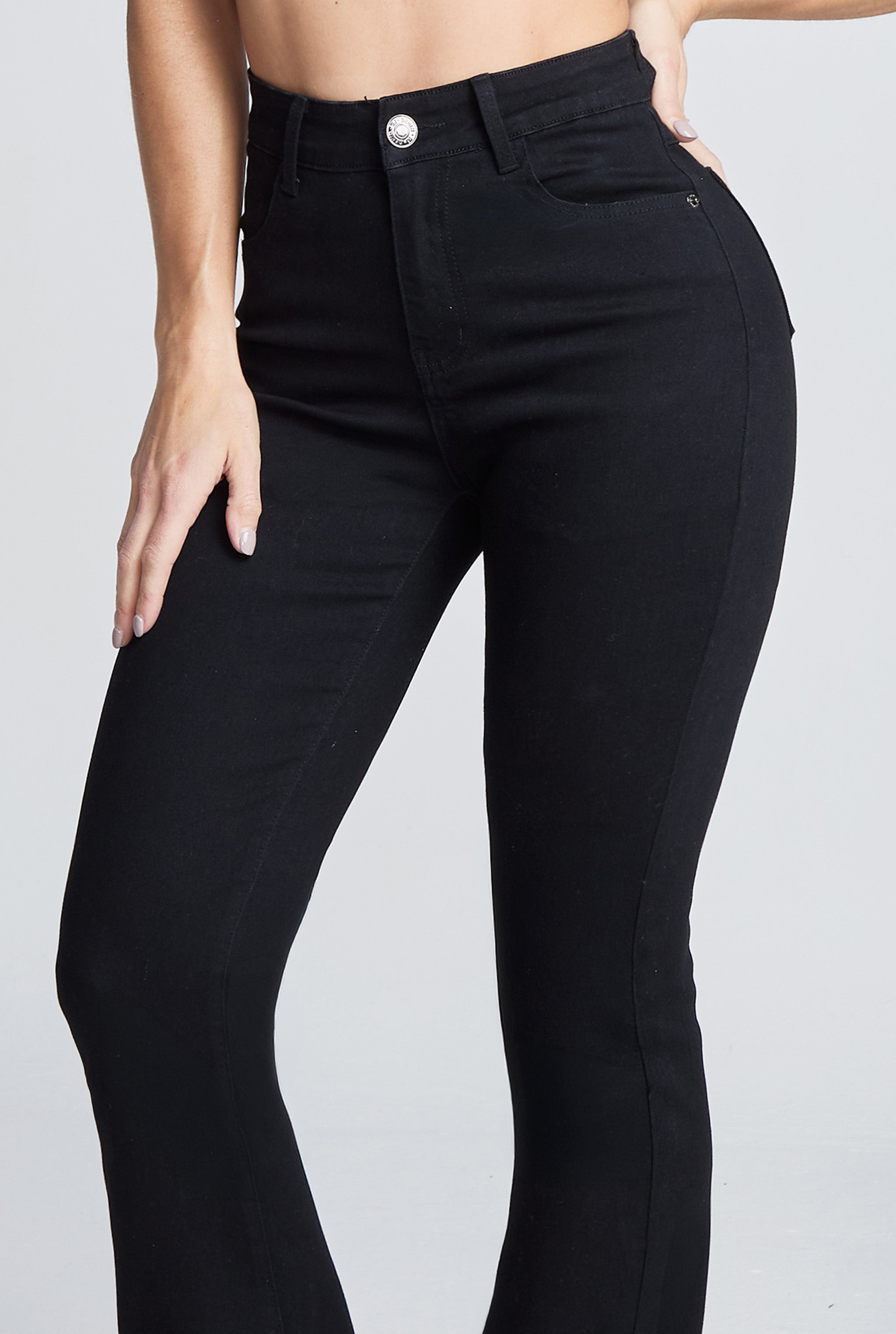 JEANS SEMI CAMPANA 7033NGRO