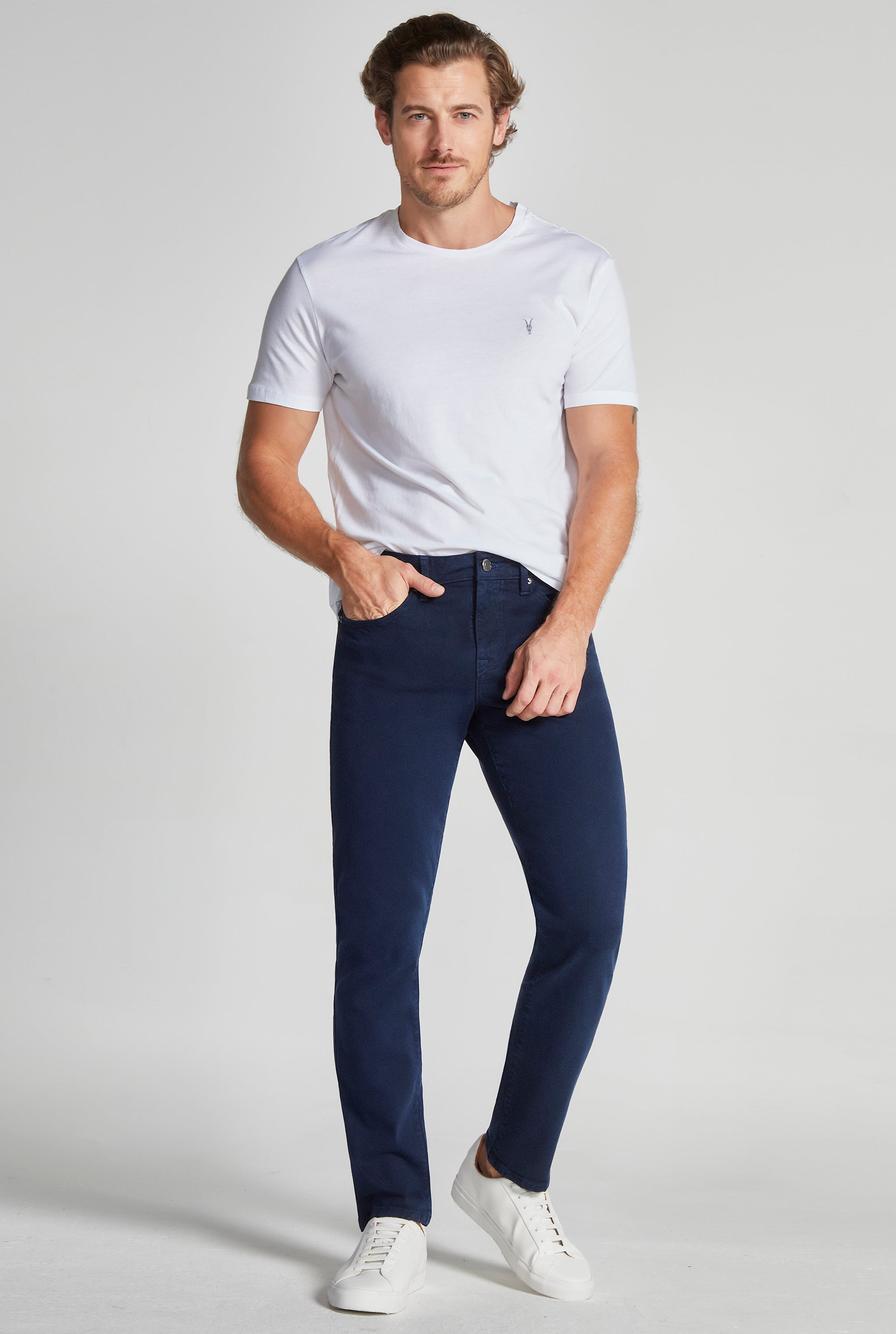 JEANS PARA HOMBRE CINTURA REGULAR CORTE SLIM COLOR NAVI 7097MARI
