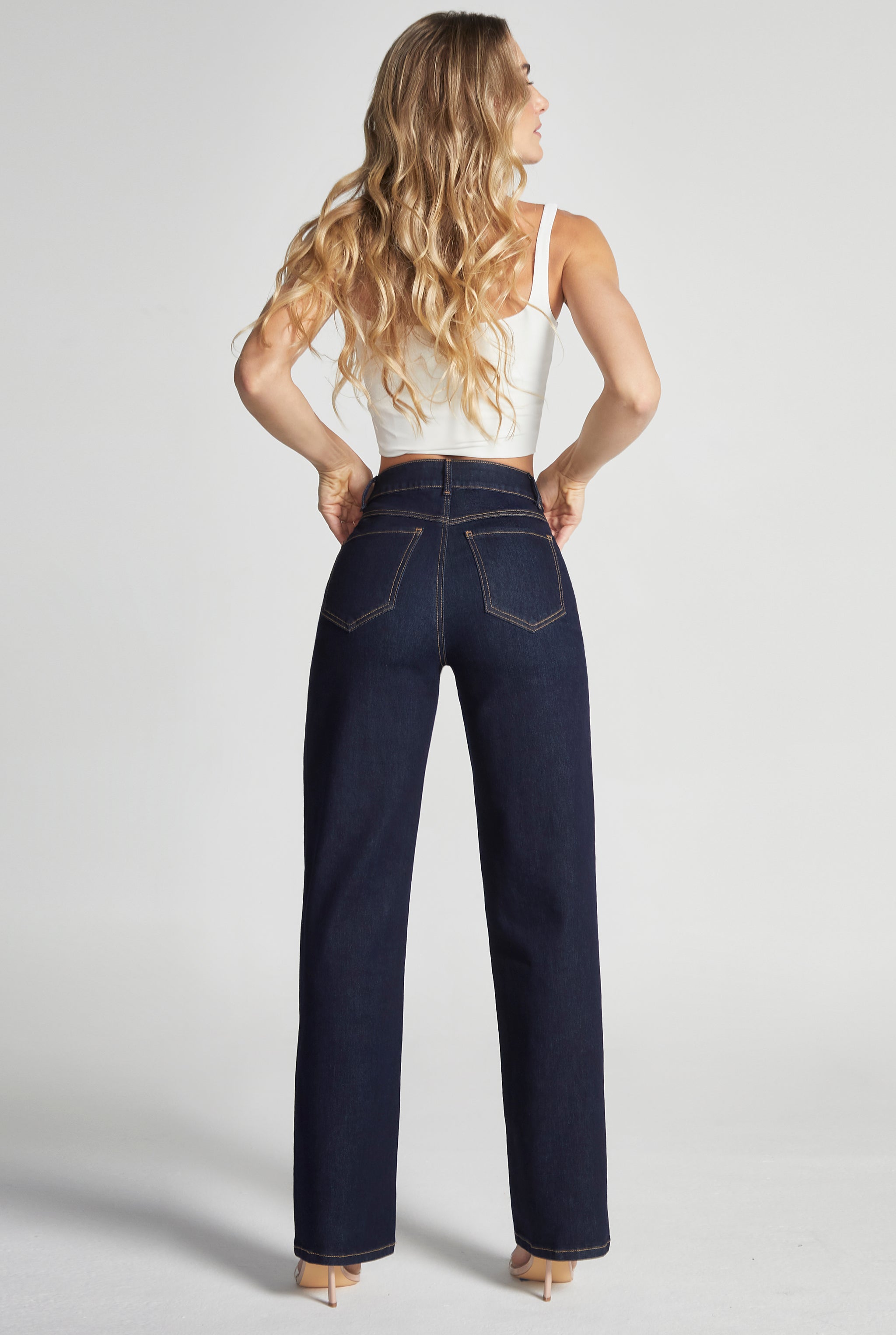 JEANS CORTE RECTO CINTURA SÙPER ALTA STONE OSCURO 0075INDI