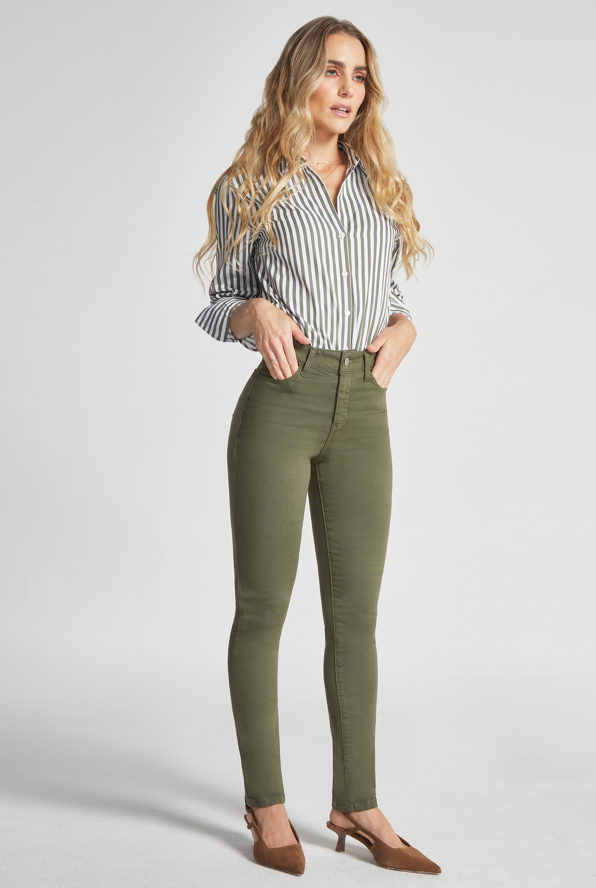 JEANS SKINNY CINTURA ALTA COLOR VERDE OLIVO 7032OLIV