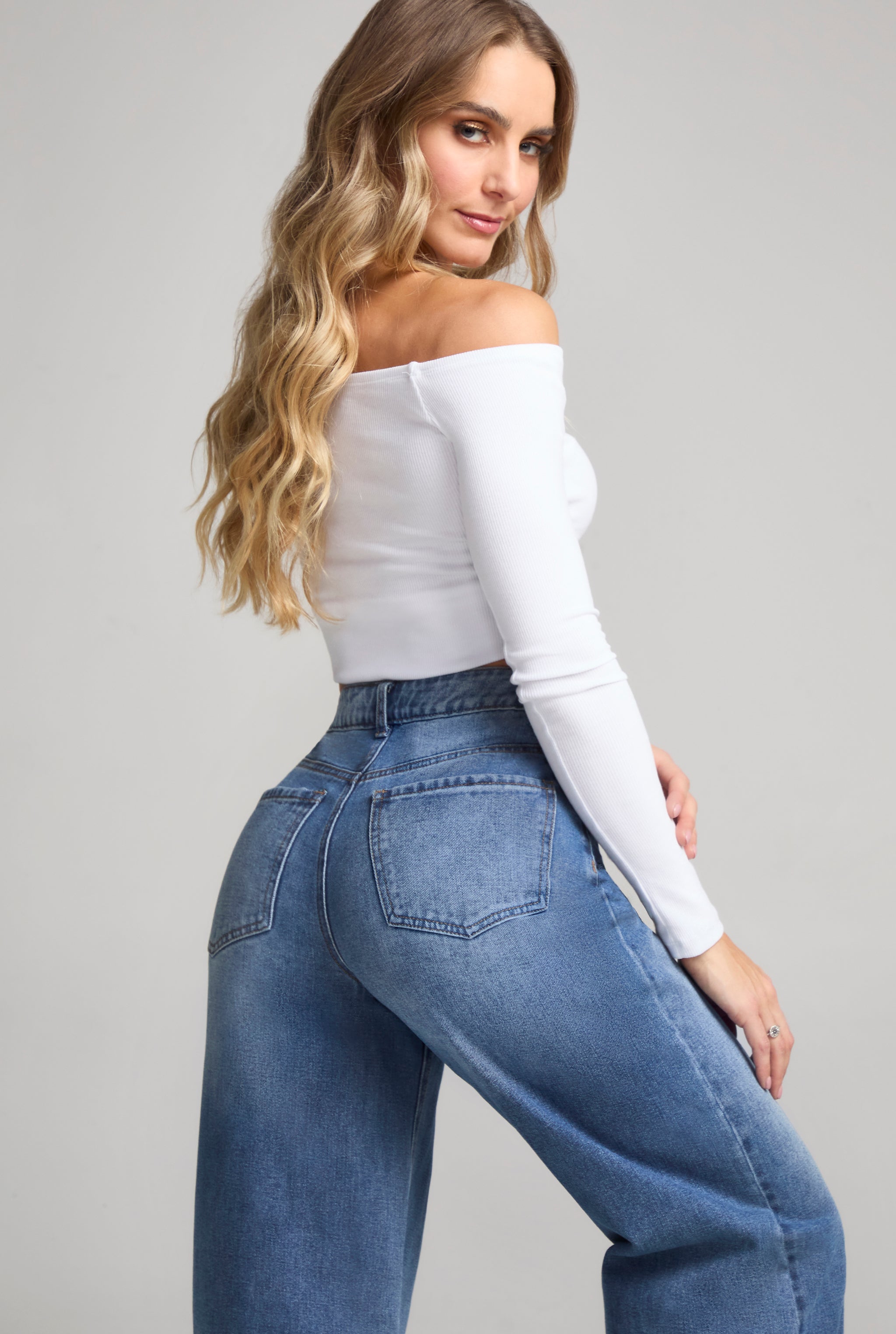 JEANS PIERNA ANCHA RELAX 0079STME