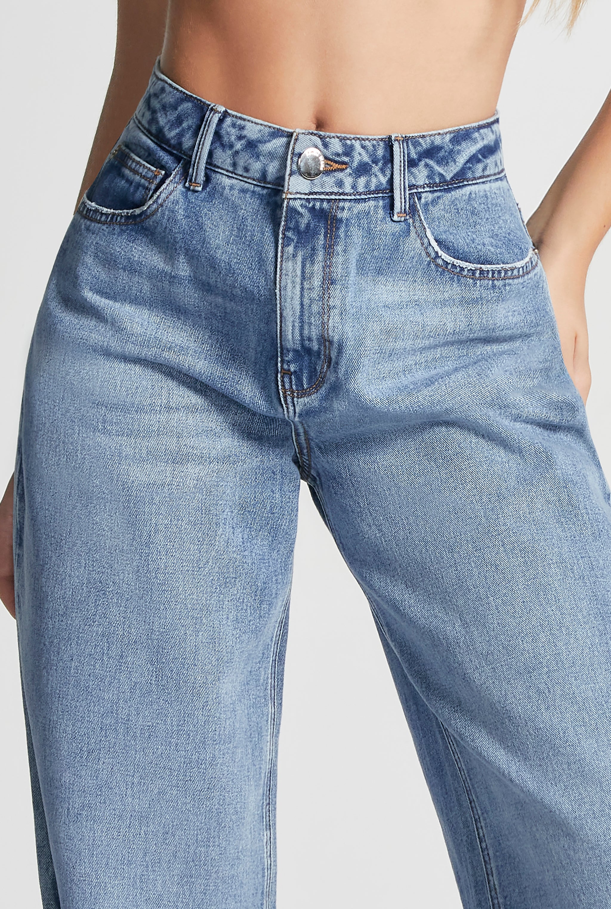 JEANS PIERNA ANCHA CINTURA SÚPER ALTA 4232STCL