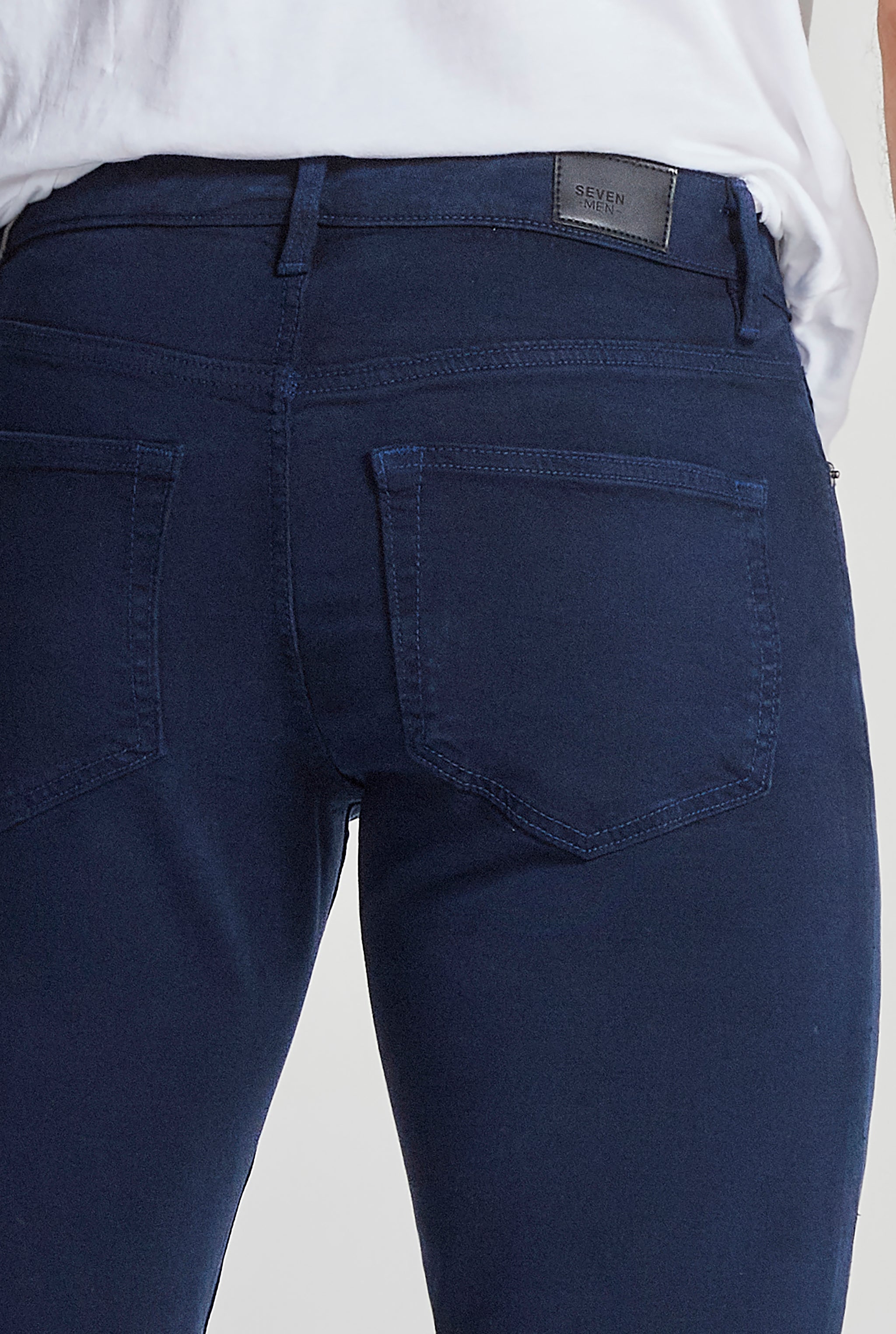 JEANS PARA HOMBRE CINTURA REGULAR CORTE SLIM COLOR NAVI 7097MARI