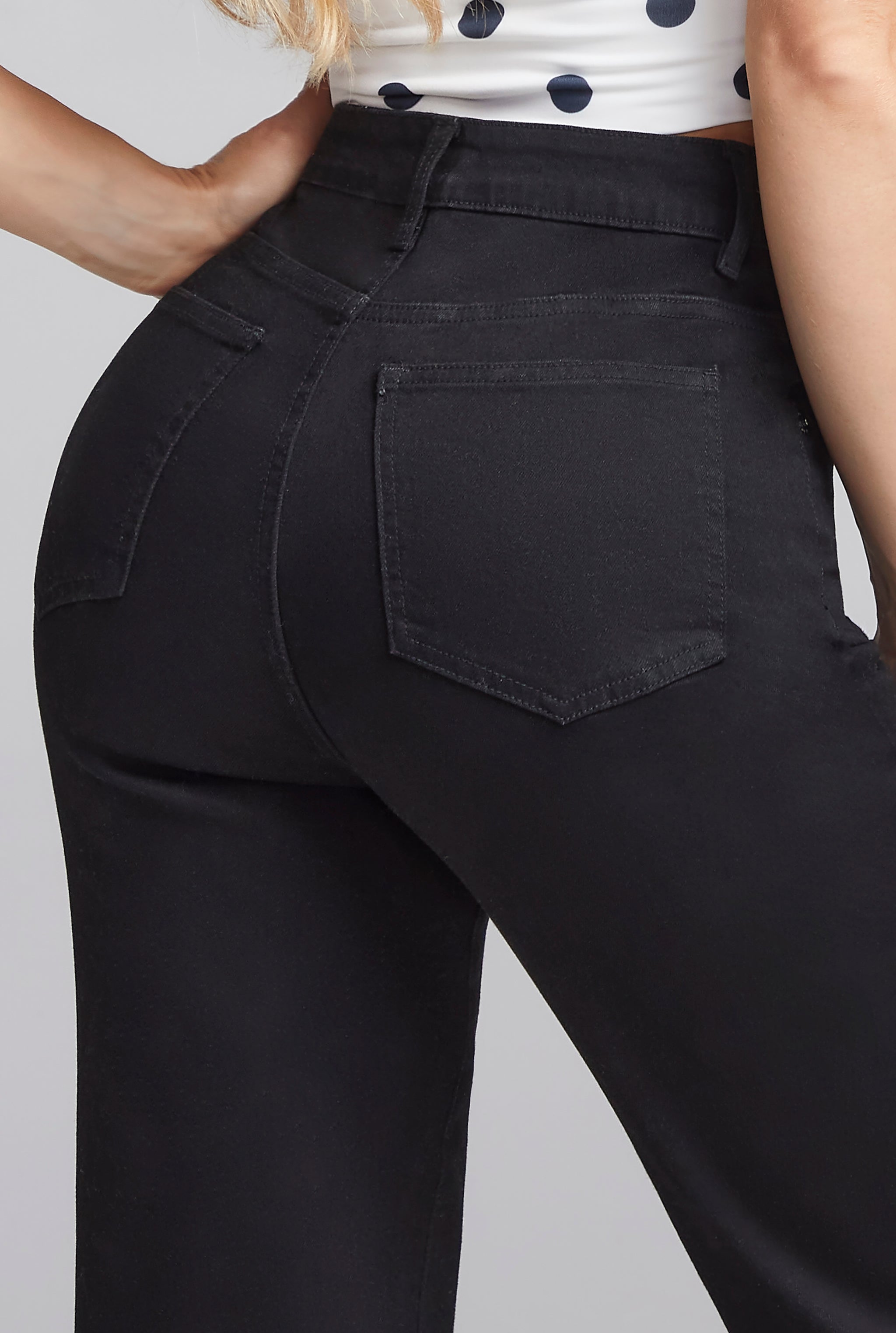 JEANS PIERNA ANCHA RELAX 0079NGRO