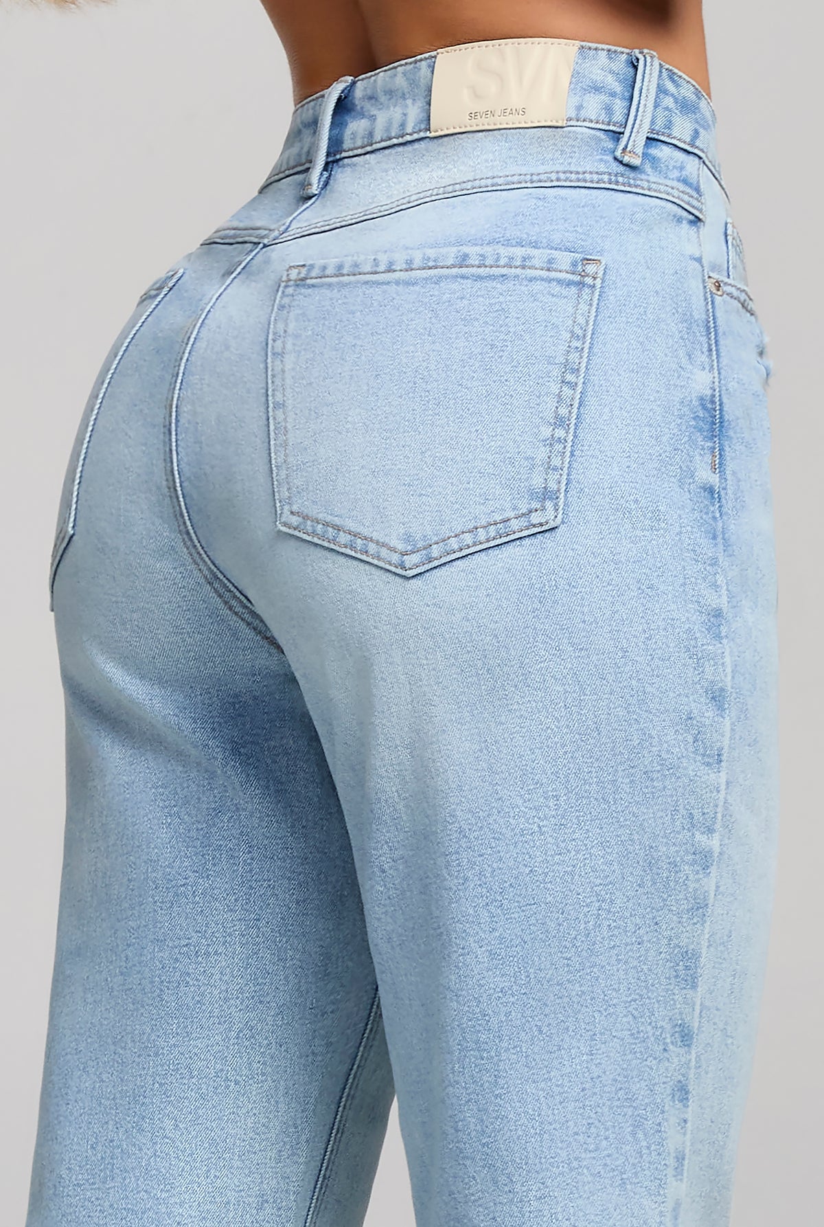 JEANS MOM SEMI CAMPANA FLEX 4240STMC
