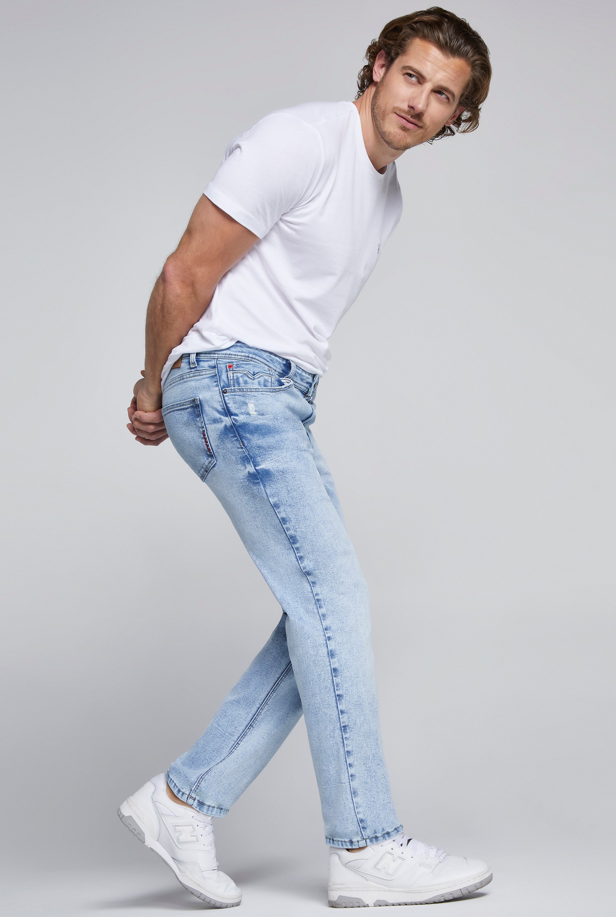 JEANS PARA HOMBRE CORTE SKINNY COLOR AZUL CLARO 7044STCL