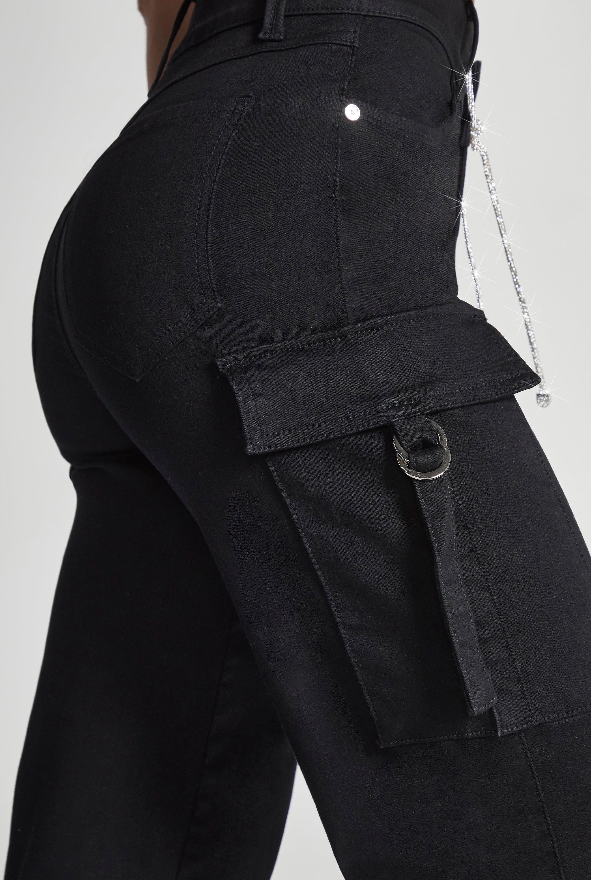 JEANS CARGO CINTURA SÚPER ALTA COLOR NEGRO 0091NGRO