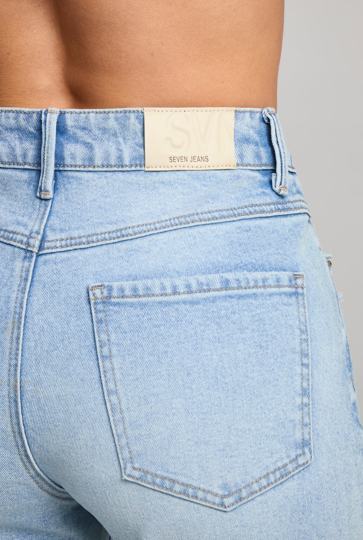JEANS MOM SEMI CAMPANA FLEX 4240STMC