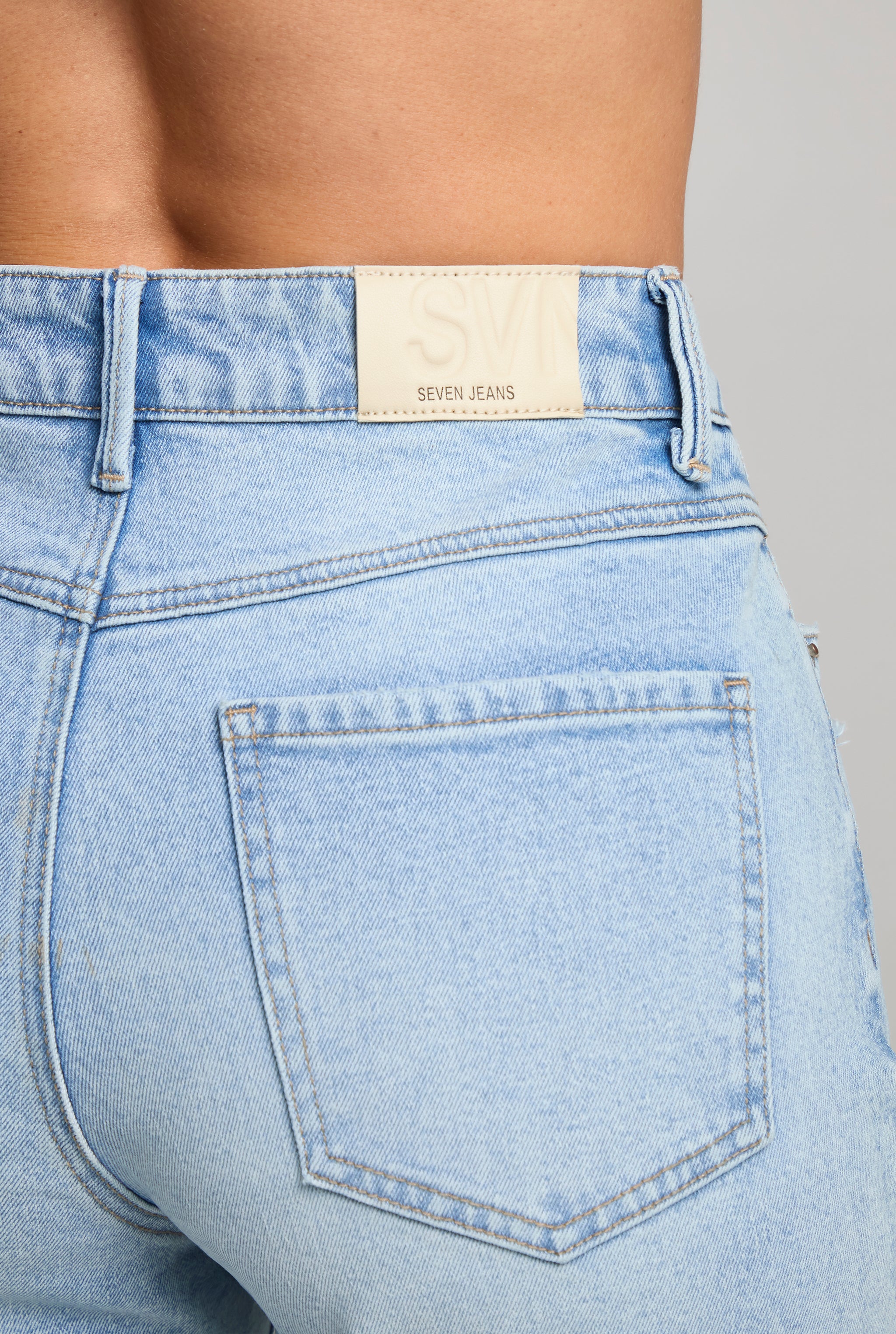 JEANS MOM SEMI CAMPANA FLEX 4240STMC