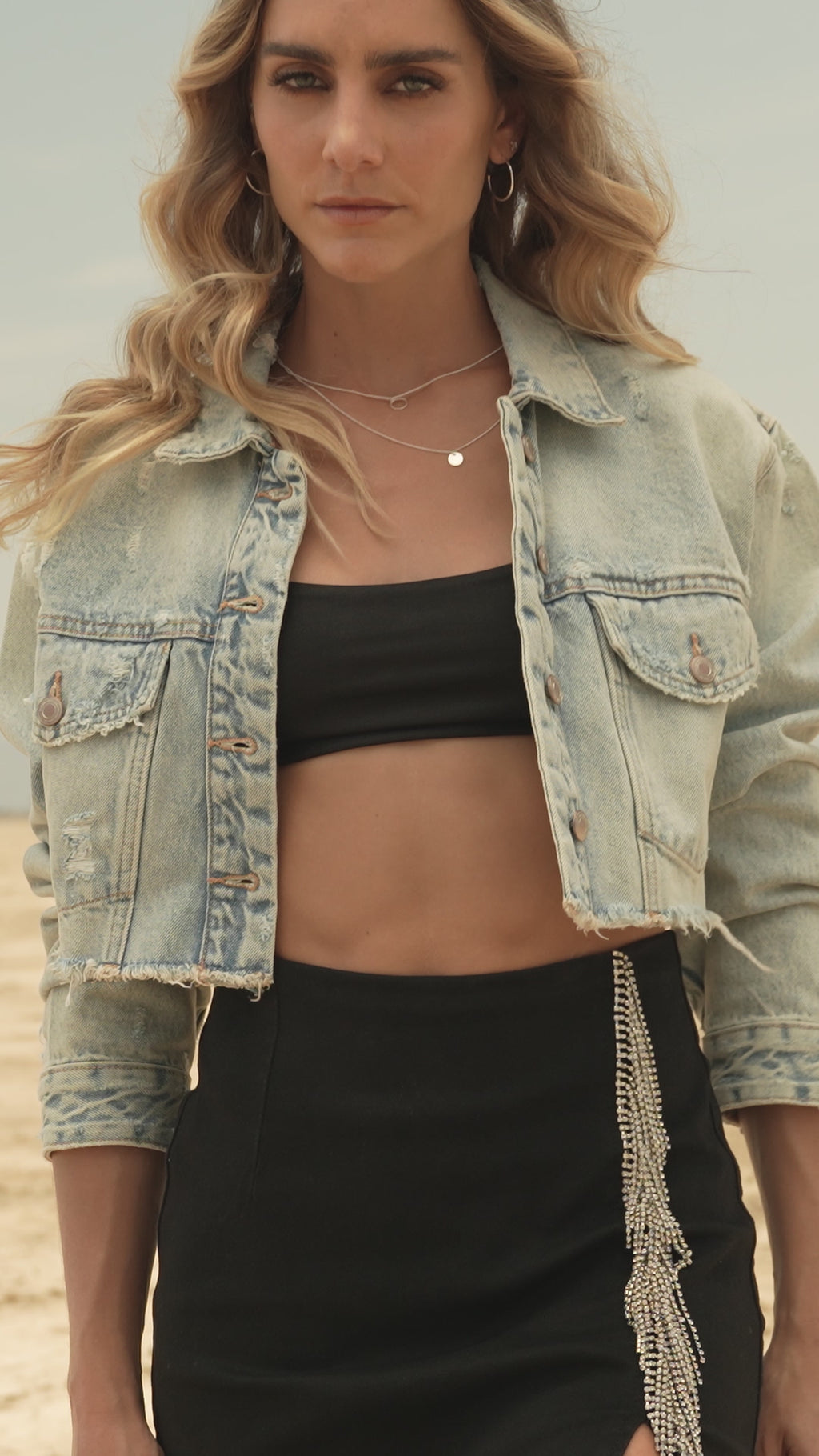 MINI FALDA DE MEZCLILLA PUSH UP 9846NGRO