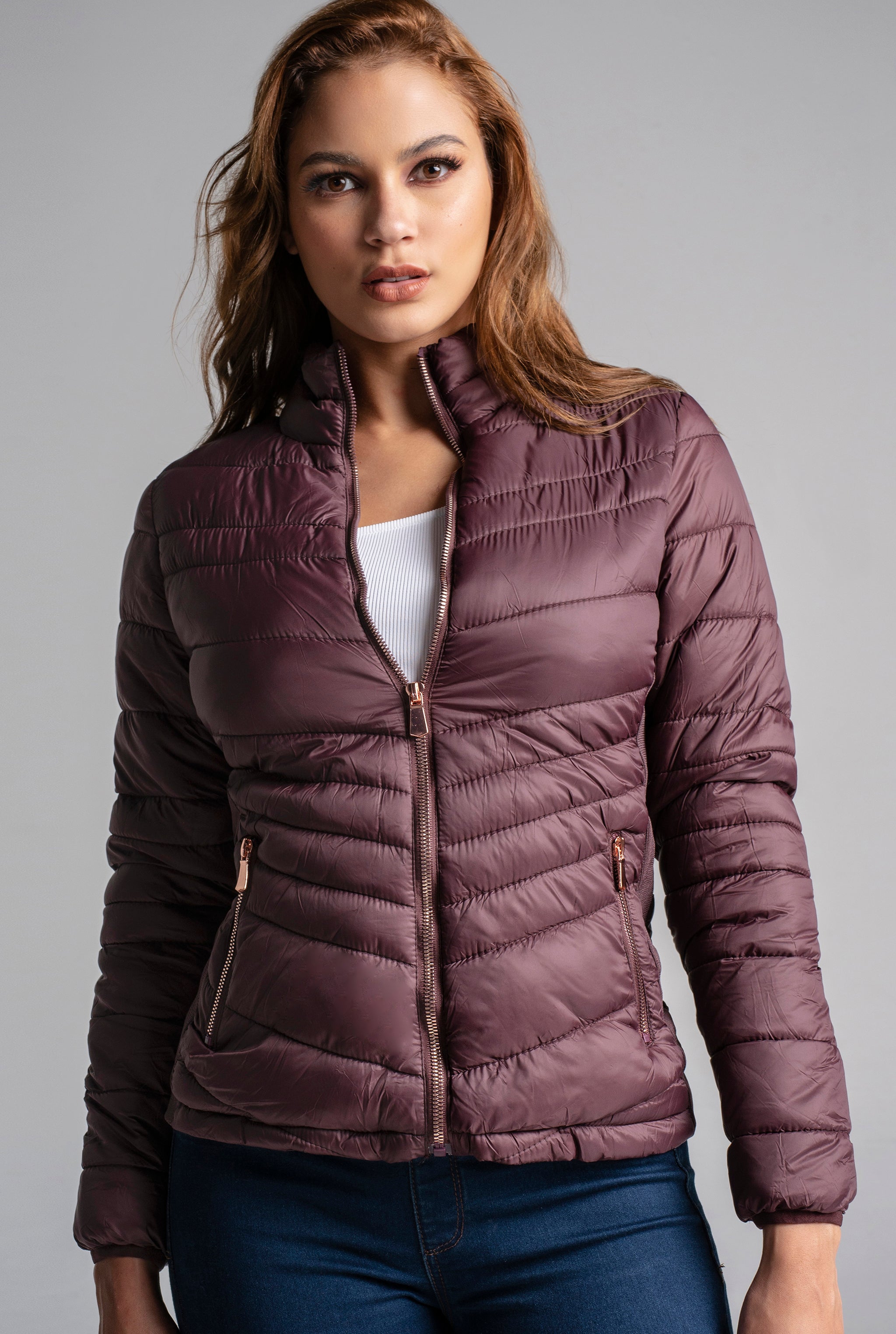 CHAMARRA LIGERA CON INTERIOR POLAR 9465VINO