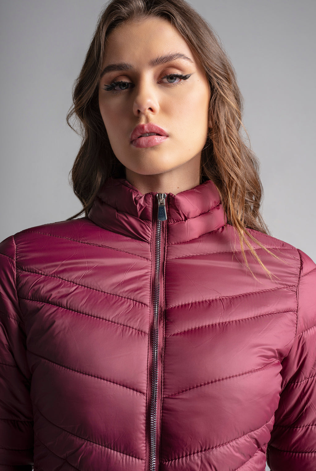 CHAMARRA LIGERA CON INTERIOR POLAR 9465GUIN