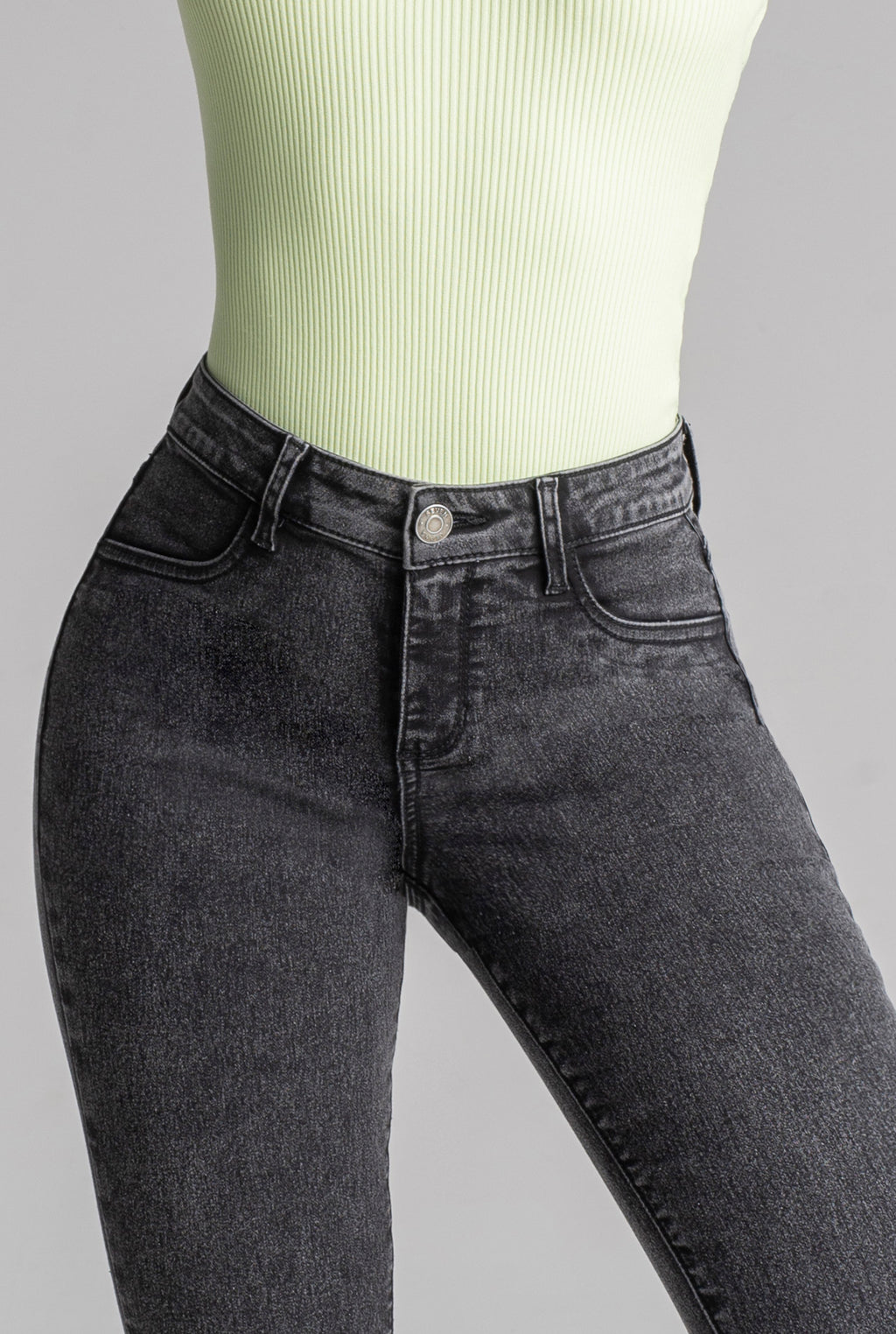 JEANS SÚPER SKINNY CINTURA MEDIA 7032ACWA (7029357412489)