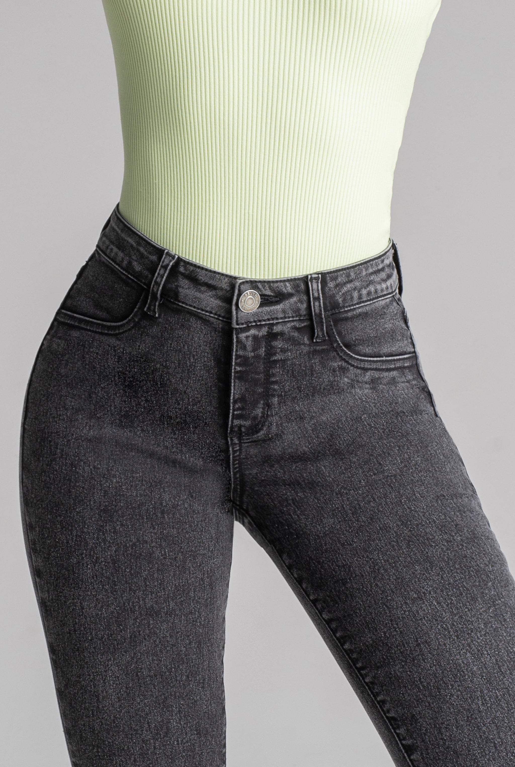 JEANS SÚPER SKINNY CINTURA MEDIA 7032ACWA (7029357412489)